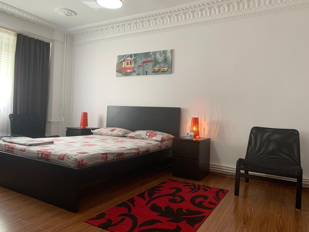 Center Apartment Галац Экстерьер фото