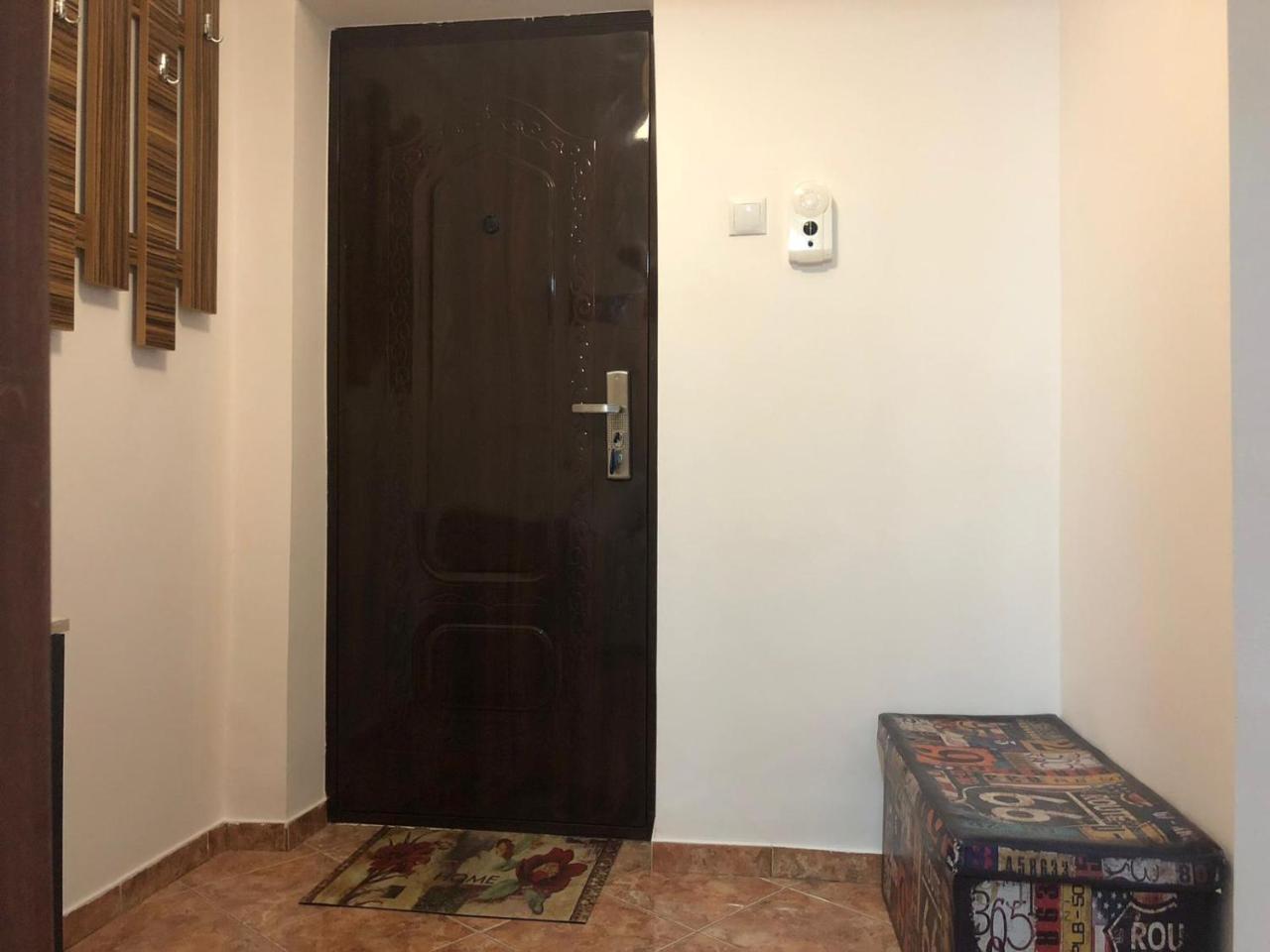 Center Apartment Галац Экстерьер фото