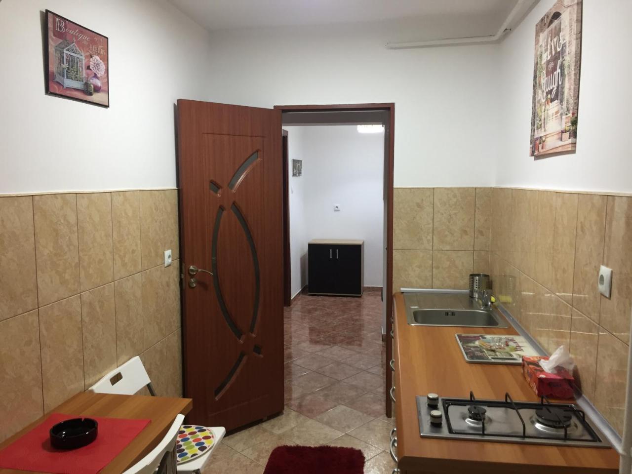 Center Apartment Галац Экстерьер фото