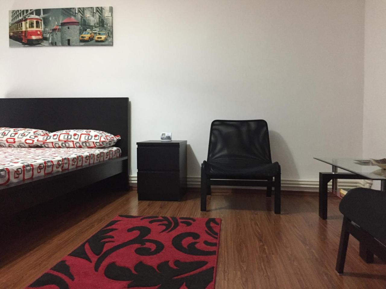 Center Apartment Галац Экстерьер фото